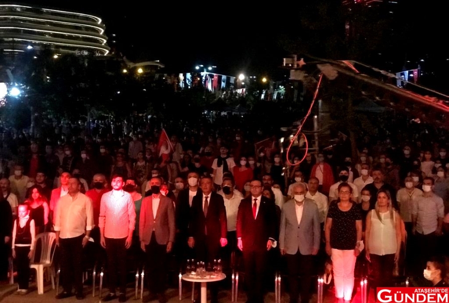 30 AĞUSTOS ZAFER COŞKUSU KONSERLE TAÇLANDIRILDI 8fb7aabc-6952-403b-b33a-5b73e732b285