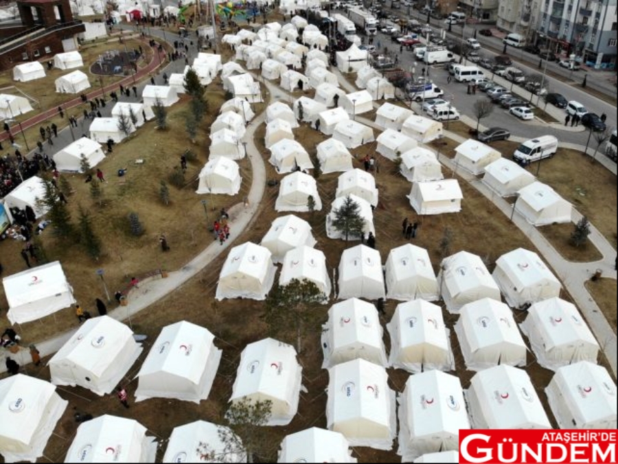 Depremin vurduğu Elazığ’da son durum ELAZIĞ-DEPREM-ÇADIRI