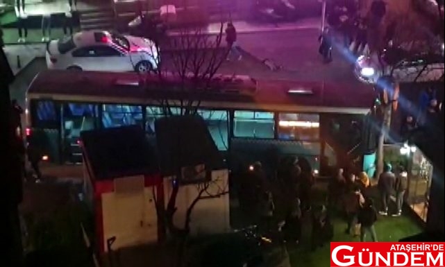 FACİAYA RAMAK KALA! freni-bosalip-kaldirima-cikan-otobus-az-kalsi-13000651_o