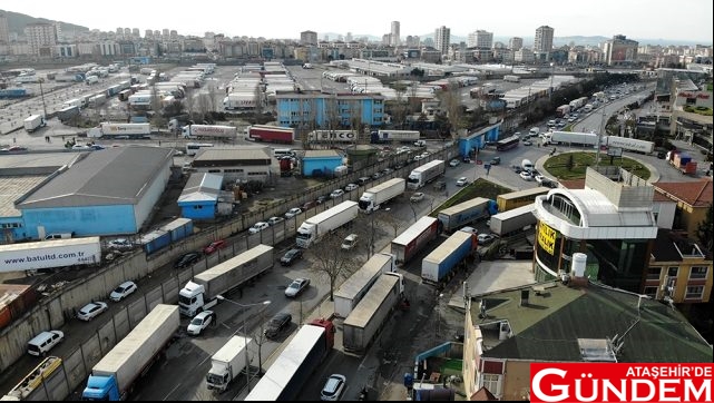 Teknik arıza tır kuyruğu yarattı gumrukte-olusan-teknik-ariza-kilometrelerce-t-12864372_o
