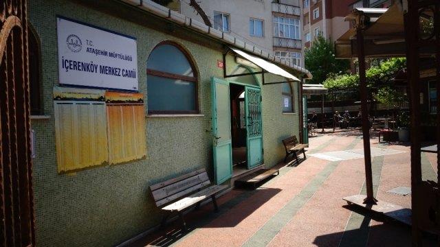 Hapis Cezasına Cami Temizliği hapis-cezasini-cami-temizleyerek-geciriyor-12019687_o