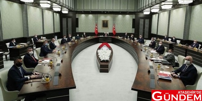 AŞISIZLARA YENİ ENGEL YOLDA! headline