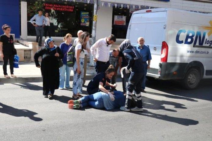 MİNİBÜSÜN ÇARPTIĞI KADIN YARALANDI minibusun-carptigi-kadin-yaralandi-12198889_amp