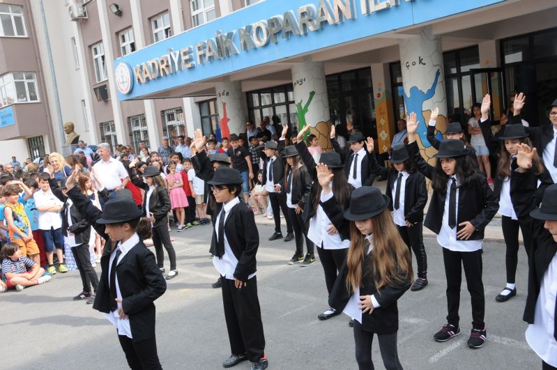 MICHEAL JACKSON'LI MEZUNİYET DSC_8402