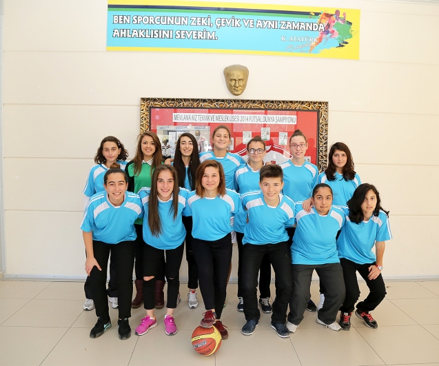 ATAŞEHİR BELEDİYESİ'NDEN OKULLARA SPOR MALZEMESİ YARDIMI IMG_3678