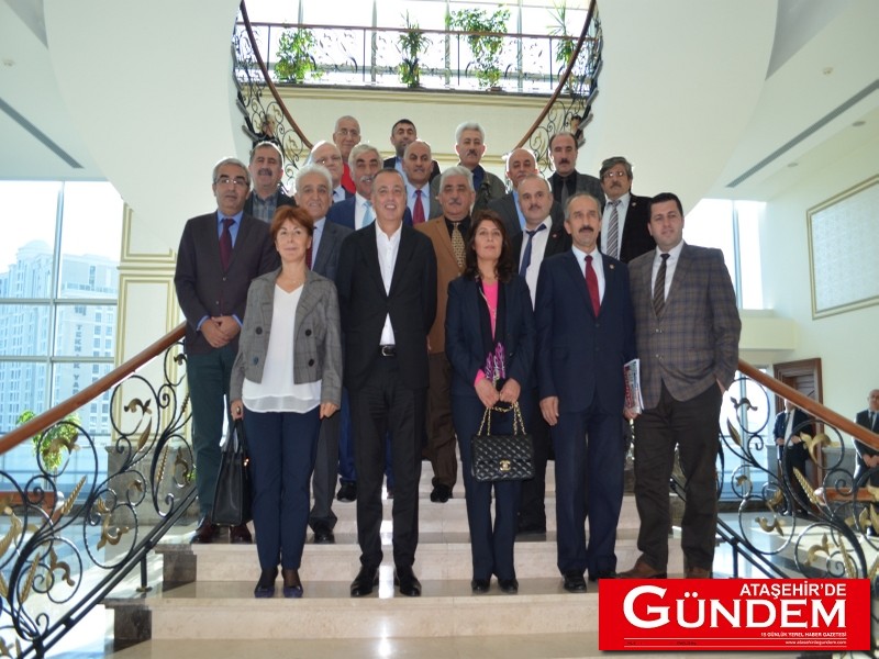 İLGEZDİ, MUHTARLARIN SORUNLARINI ÇÖZÜYOR dsc_0329
